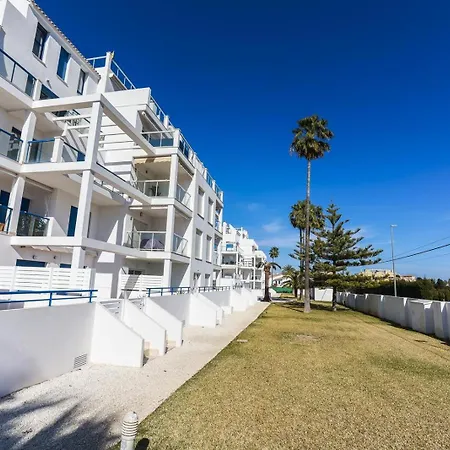 148 Paseo Al Mar A-3 *