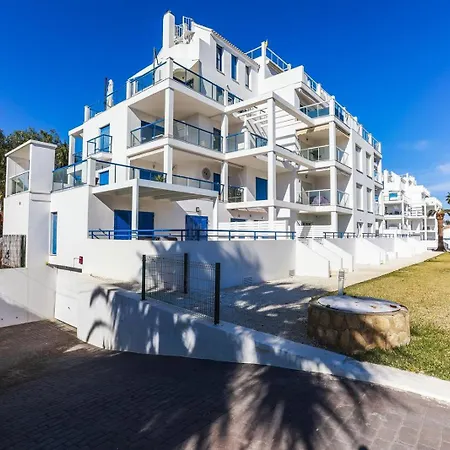 148 Paseo Al Mar A-3 Apartman