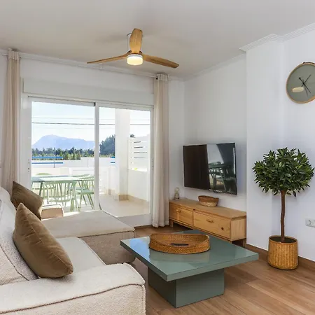148 Paseo Al Mar A-3 Apartman